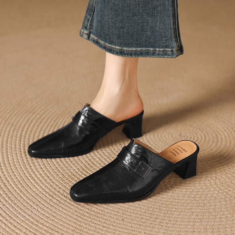 Women's Closed Toe Block Heel Slippers in Sheepskin and TPR Sole - Image 3