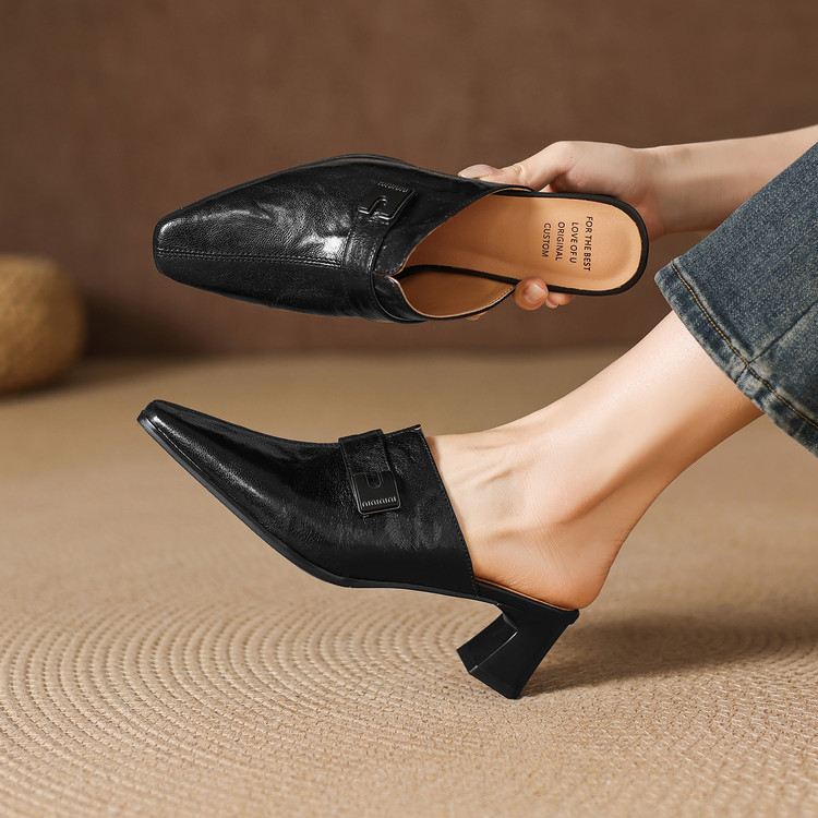 Women's Closed Toe Block Heel Slippers in Sheepskin and TPR Sole - Image 4