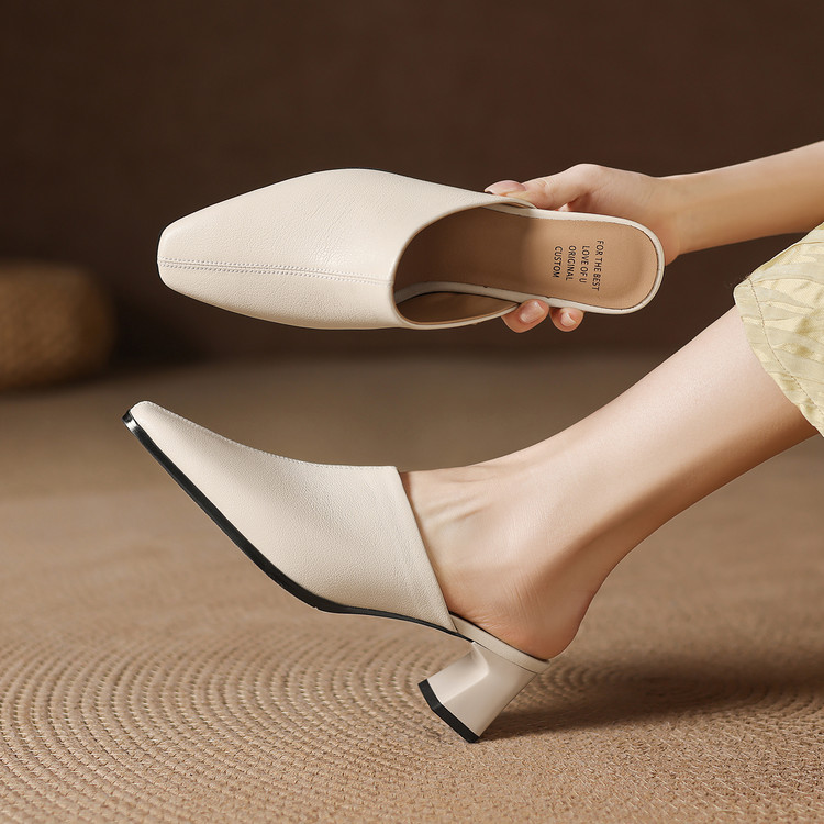 Women's Closed Toe Mule Slippers with Chunky Heel - Style g.html